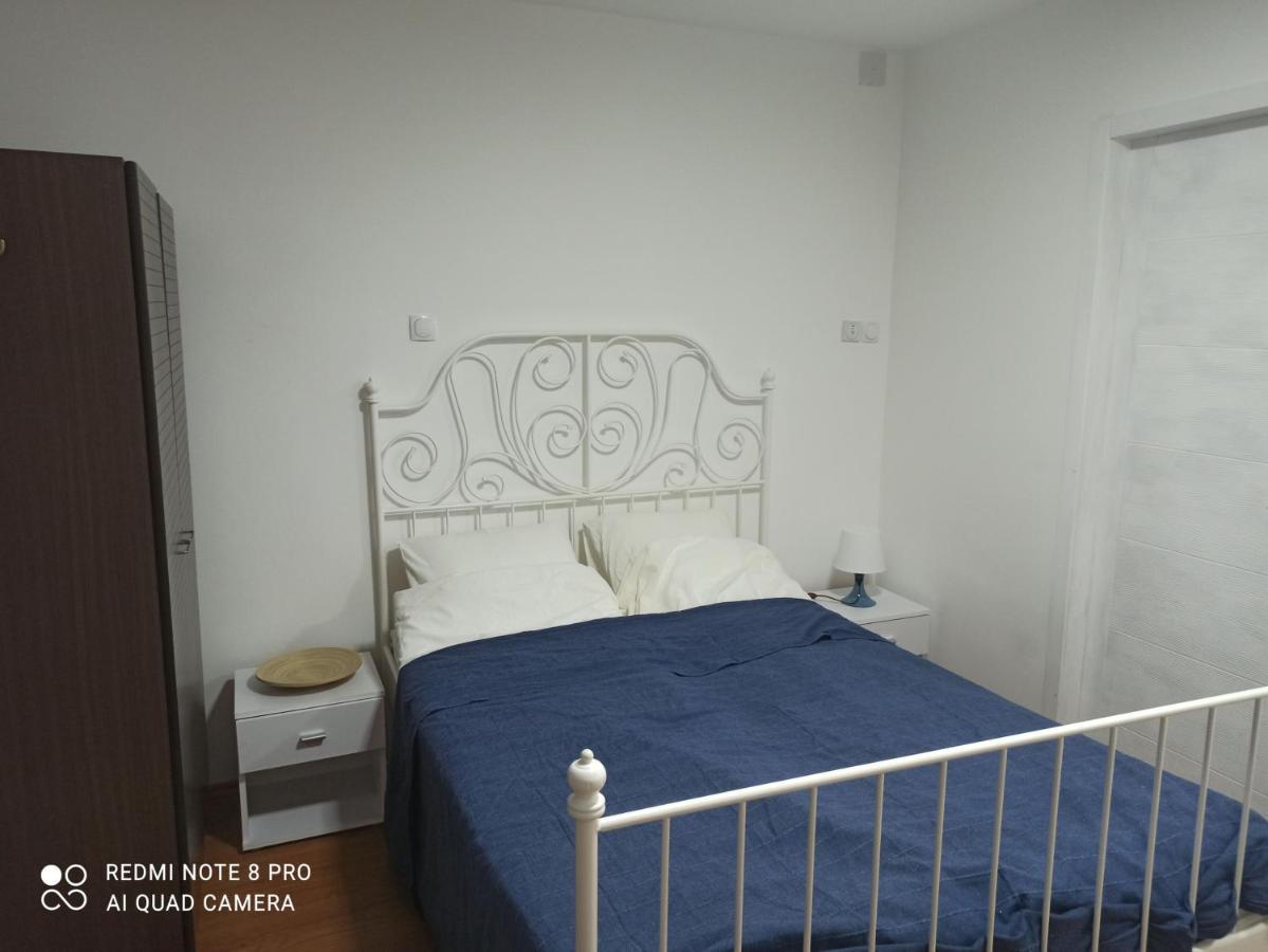 Apartmani Lina Ribarska Banja Exterior foto